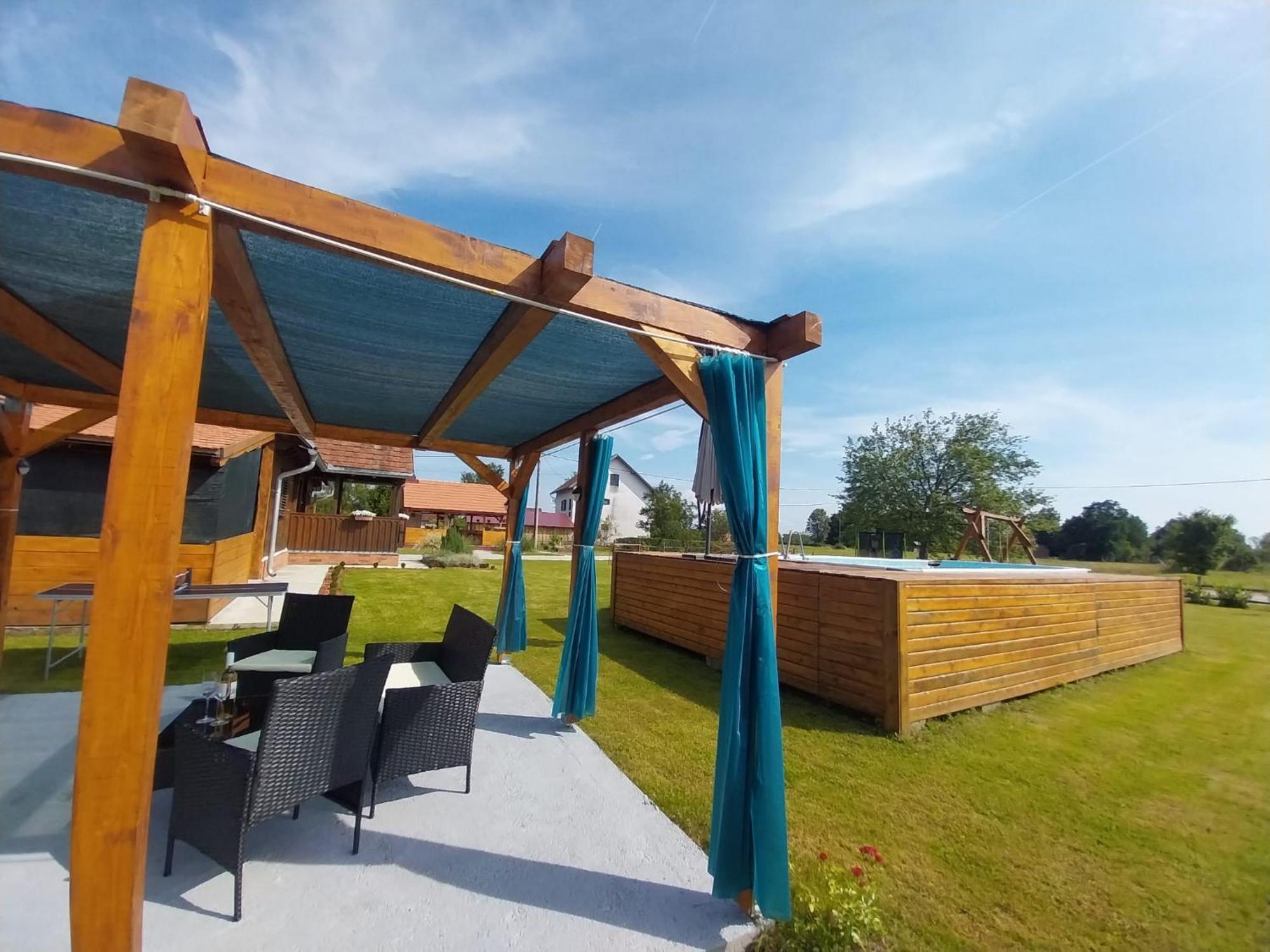 Holiday home Kuca Za Odmor Jopi I Mare *